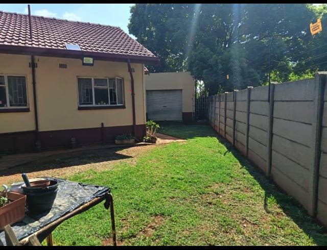 3 BEDROOM FREESTANDING RENTED IN KRUGERSRUS